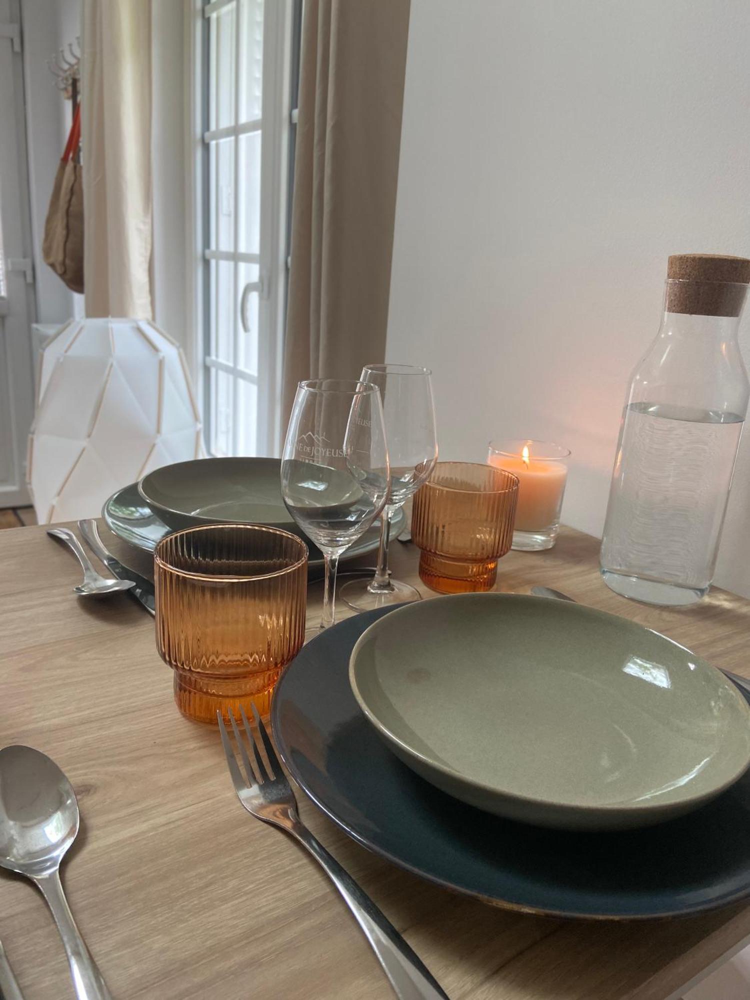 La Petite Maison ファレーズ エクステリア 写真